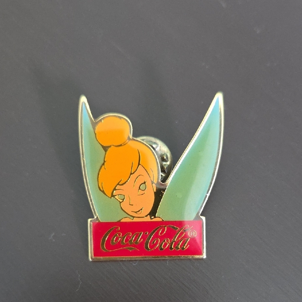 Disney Vintage Coca Cola Tinkerbell Retired Pin Enamel Green And Red